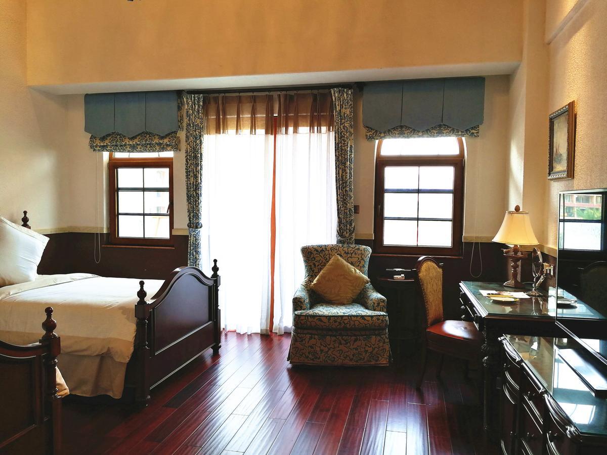 Best Western Premier International Resort Hotel Sanya Exterior photo